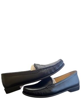 JACK ROGERS - BLACK LEATHER “JASPER” PENNY LOAFERS